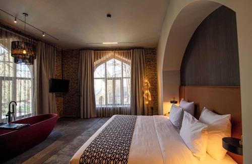 Tbilisi City Centre Hotel | Qarvasla