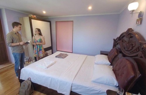 Kutaisi Hostel | The Friends Hostel & Sauna