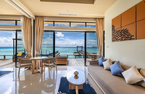 Velavaru Resort | Angsana Velavaru - Free return Seaplane Transfers