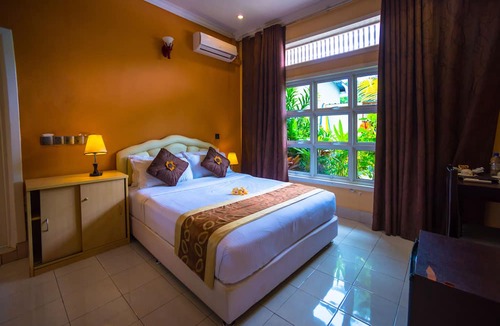 Ukulhas Hotel | Gunbaru Inn
