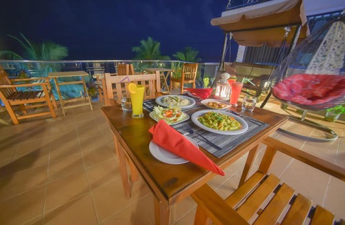 Hulhumale House | Hathaa Beach Maldives
