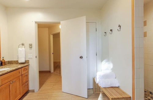 Sea Ranch House | Sea Ranch Redwood Retreat Private Sauna & Gym Hot Tub Pizza Oven BBQ