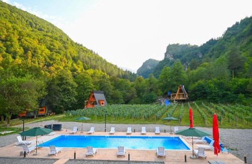 Ambrolauri House | Resort Shareula