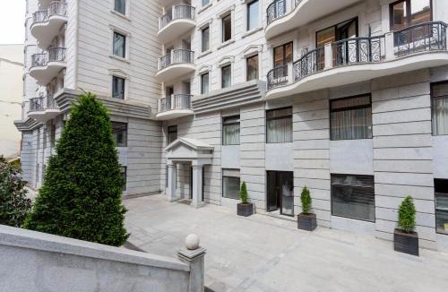 Mtatsminda Apartment | Liberty Square Premium Suites