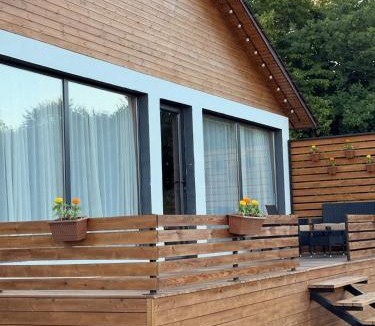 Tsilkani House | Narnia Cottages