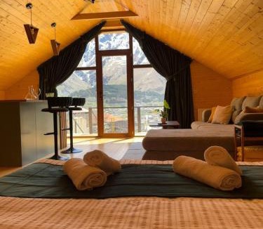 Stepantsminda Ski Chalet | Cabin AISI