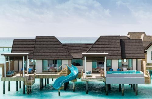 Lhaviyani Atoll Hotel | Meyyafushi Maldives - Premium All Inclusive