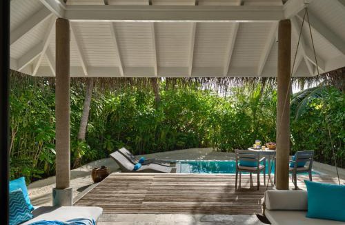 Veligandu Resort | Anantara Dhigu Maldives Resort