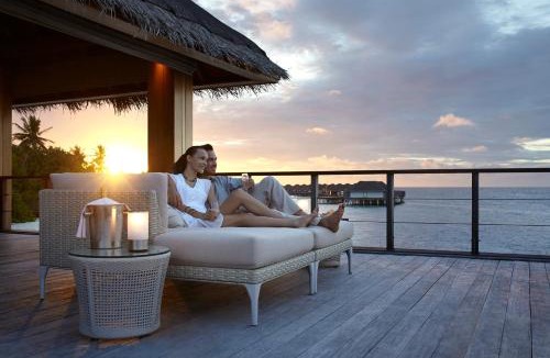 Mudhdhoo Resort | Dusit Thani Maldives - 50 percent off on Transfers for Stays of 5 Nights stay until 20 December 2026