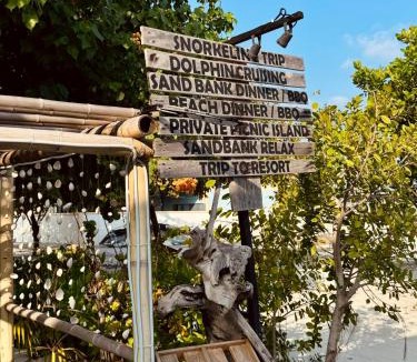 Dhiffushi House | Ameera Maldives