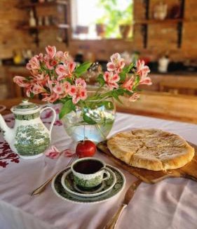 Guria House | Sisters zhgenti plantation