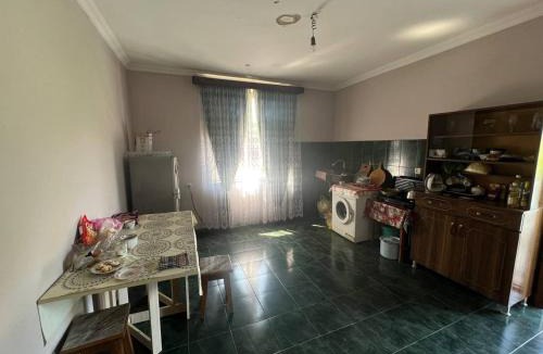 Salkhino House | GuestHouse Tekhura