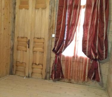 Ambrolauri House | Sholedani