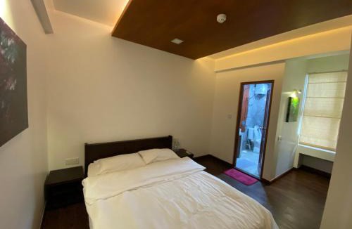 Male Apartment | Luxury 3 Room Apartment by Oboe