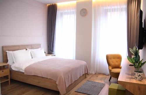 mtatsminda Apartment | Parilament on Rustaveli 4 rooms