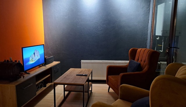 Karvi Hostel & Suites