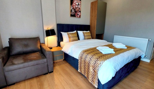 Falcon Boutique Hotel