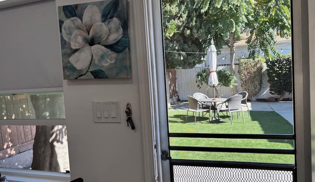 Great WLA location! TWO miles to FOX Studios 10 miles to UCLA Studio-Furnished in Los Angeles