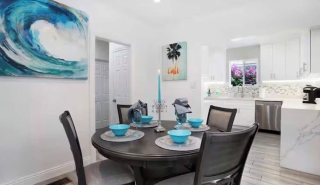 WLA,-10 miles to UCLA-3 Bedroom/2 baths-Furnished-10923 Ayres Ave-90064-Monthly in Los Angeles