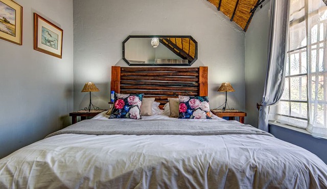 Lavender Villa - a little bit of nature in town in Edleen Kempton