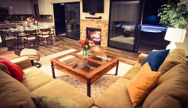 Welcome to your private Tranquil Desert Oasis! Near El Paseo & Living Desert. in Palm Desert
