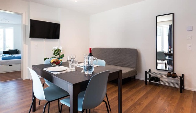 ZH Lion I - Altstetten HITrental Apartment in Zurich