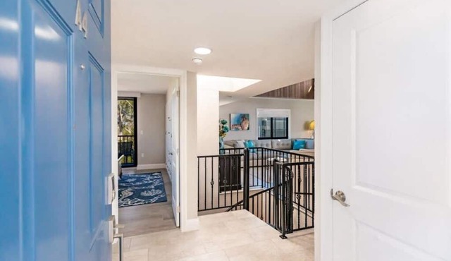 Spacious 5-Bedroom Beachfront Condo with Stunning Gulf Views – Shorewood in Sanibel
