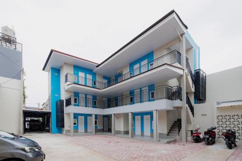 Urbanview Petukangan Mansion Jakarta in Jakarta